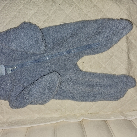 Cozy Blue Fleece Baby Footie - Picture 4 of 5